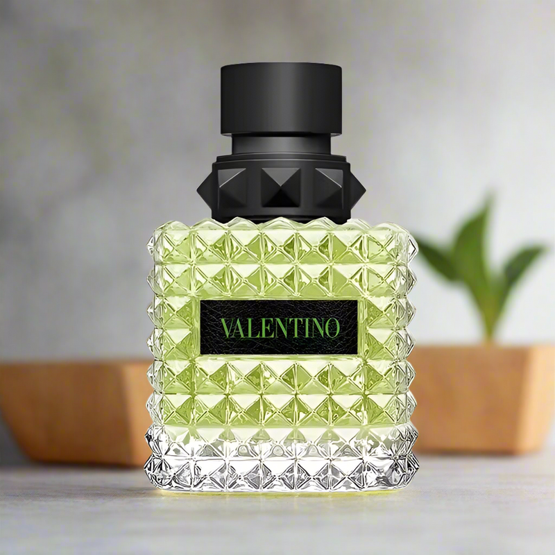 Valentino Born in Roma Donna Green Stravaganza Eau de Parfum Spray 30ml